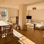 Cozy Kampenwand - Kamin - Bergblick アパート